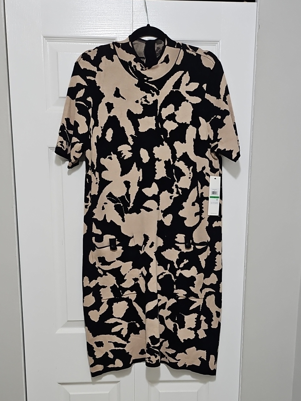 Black And Beidge Abstract Fall/Winter Dress